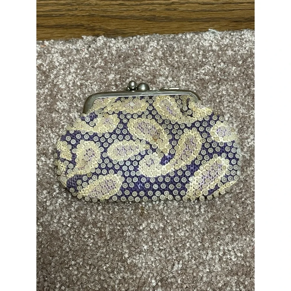 Vintage Purple Paisley Beaded Kiss Lock Coping Coin Lipstick Purse Retro